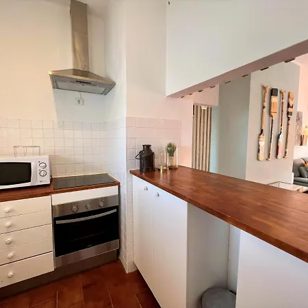 Apartment Twins 2 With Pool By Homing