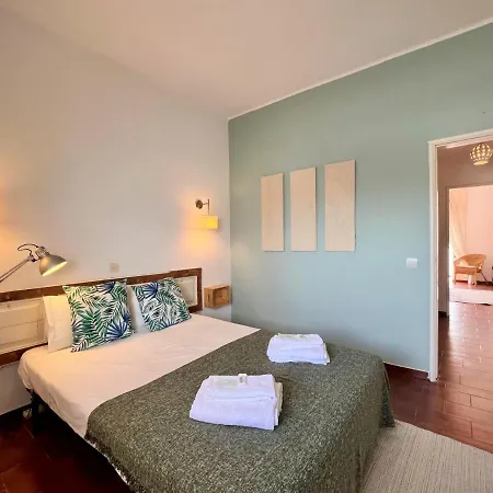 Twins 2 With Pool By Homing Apartment *