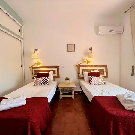 Twins 2 With Pool By Homing Armação de Pêra