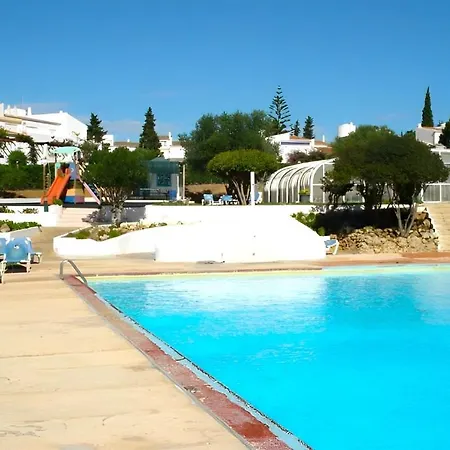 Twins 2 With Pool By Homing * Armacao de Pera