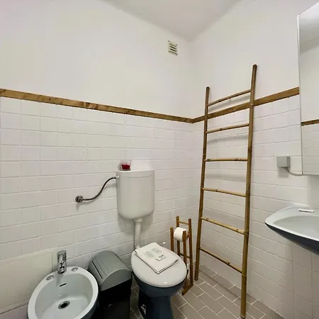 Twins 2 With Pool By Homing